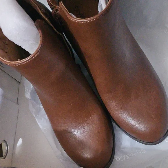 Style & Co Women's Masrinaa Ankle Booties. - Picture 2 of 7